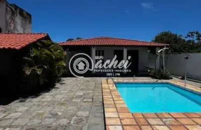 Casa de alameda fechada 4/4 à venda em vilas do atlântico