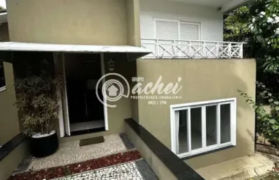 Casa com 4/4 - sendo 03 suítes no condomínio vilas do bosque
