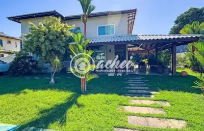 Casa de condomínio 4/4 com energia solar na priscila dutra