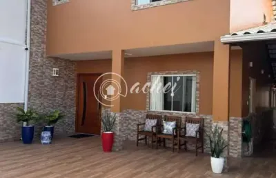 Casa de condomínio 4/4 semi mobiliada para locação no bairro miragem