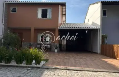 Casa em condomínio 4/4mobiliada para locação no bairro miragem