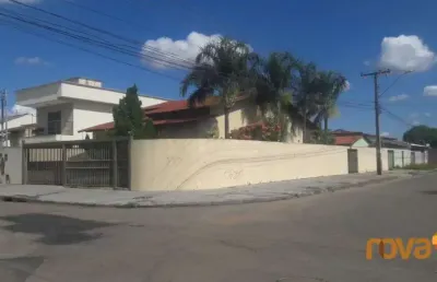 Casa com 4 quartos à venda na ismerino soares de carvalho, 333, 333, setor faiçalville, goiânia por r$ 1.050.000