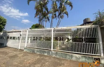 Casa com 4 quartos à venda na t 41, 14, setor bueno, goiânia por r$ 1.370.000