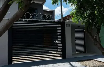Casa com 4 quartos à venda na guarujá, 100, jardim atlântico, goiânia por r$ 848.000
