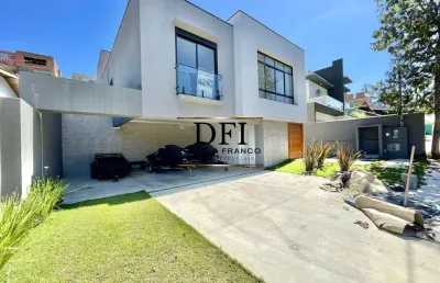 Casa em condomínio fechado com 3 quartos à venda na lago das maritacas, 100, centro, cotia por r$ 1.500.000