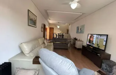 Casa com 3 quartos à venda na rua das rolinhas, 532, jabaquara, são paulo por r$ 990.000