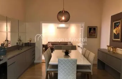 Casa com 5 quartos e 5 banheiros à venda, 320 m² por r$ 1.585.000