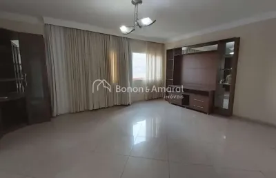 Apartamento em cobertura duplex com 136m² e 3 quartos