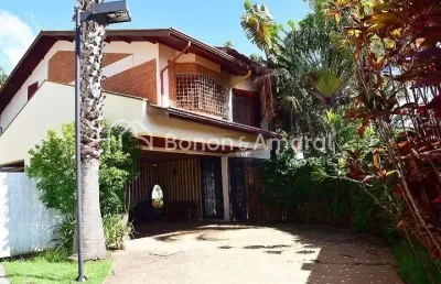Casa de condomínio com 3 suítes e 463 m² no arboreto dos jequitibás.