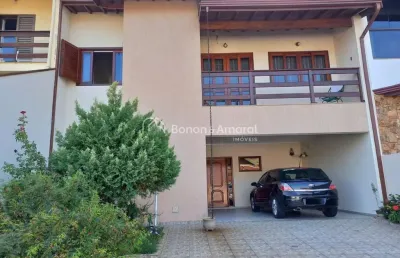 &#34;linda casa à venda em condomínio próximo ao centro de valinhos - conforto e lazer completo!&#34;