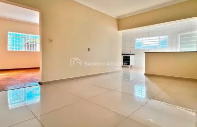 Casa com 3 quartos à venda na Rua José Ferreira Neto, 167, Jardim Santa Genebra, Campinas