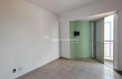 Cobertura duplex no taquaral com quintal privativo e vista livre