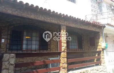 Casa em condomínio fechado com 3 quartos à venda na Rua Botucatu, Grajaú, Rio de Janeiro