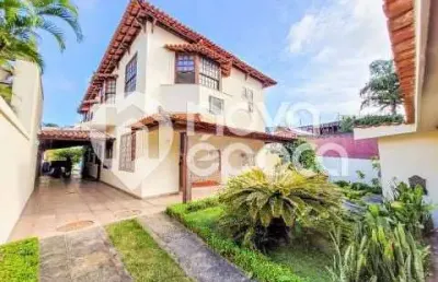 Casa em condomínio fechado com 4 quartos à venda na Rua Eurico Melo, Barra da Tijuca, Rio de Janeiro