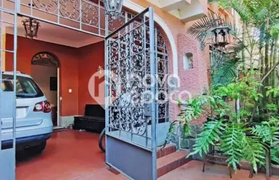 Casa com 4 quartos à venda na Rua Alexandre Calaza, Vila Isabel, Rio de Janeiro