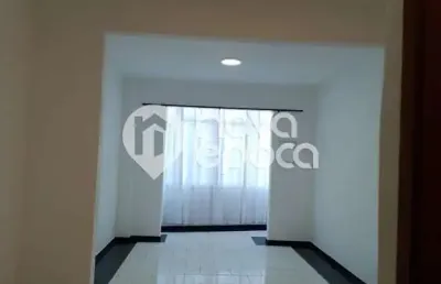Kitnet / Stúdio à venda na Leandro Martins, Centro, Rio de Janeiro