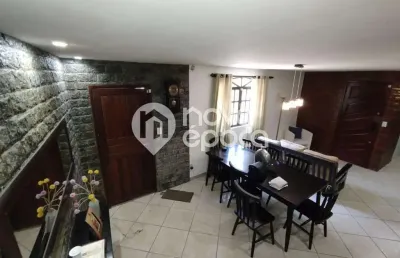 Casa em condomínio fechado com 3 quartos à venda na Rua Lelio de Souza, Bancários, Rio de Janeiro