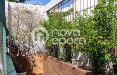Casa com 5 quartos à venda na Rua Araxá, Grajaú, Rio de Janeiro