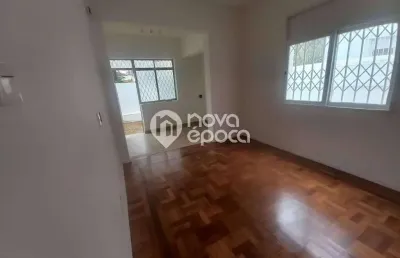 Casa com 4 quartos à venda na Rua Araxá, Grajaú, Rio de Janeiro