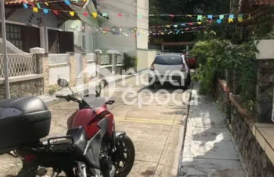 Casa em condomínio fechado com 3 quartos à venda na Rua Borda do Mato, Grajaú, Rio de Janeiro
