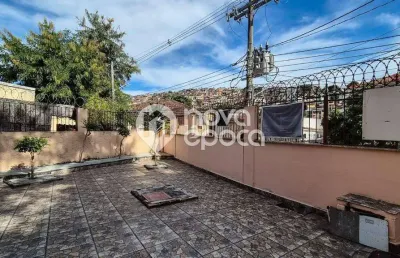 Casa com 3 quartos à venda na Rua Pajuçara, Cocotá, Rio de Janeiro