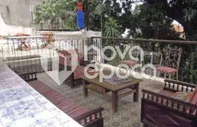 Casa com 18 quartos à venda na Rua Joaquim Murtinho, Santa Teresa, Rio de Janeiro