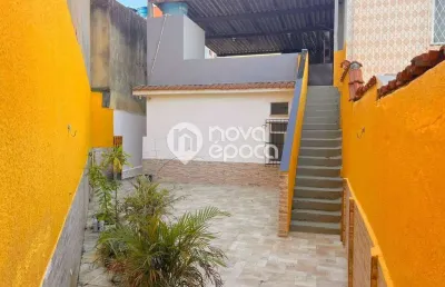 Casa com 2 quartos à venda na Rua Roruima, Irajá, Rio de Janeiro