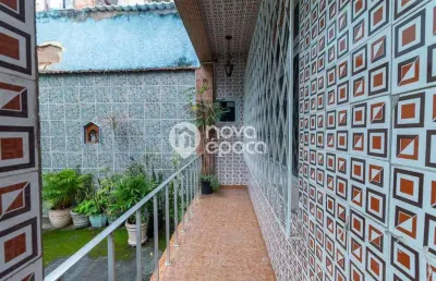 Casa em condomínio fechado com 4 quartos à venda na Rua Hermenegildo de Barros, Santa Teresa, Rio de Janeiro