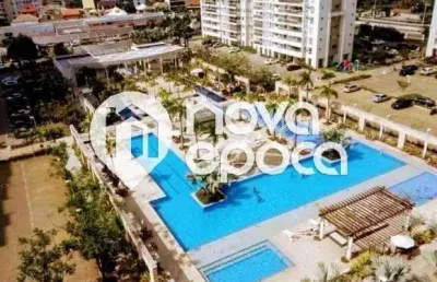 Apartamento com 3 quartos à venda na Avenida Jaime Poggi, Jacarepaguá, Rio de Janeiro