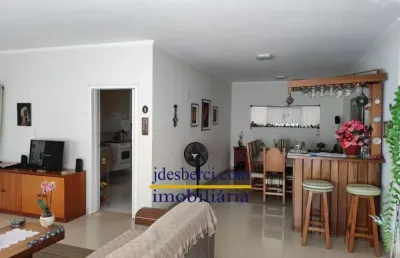 Casa / sobrado em condomínio no residencial nova holanda em holambra