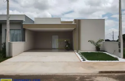 Casa / sobrado em condomínio no residencial resedas em holambra