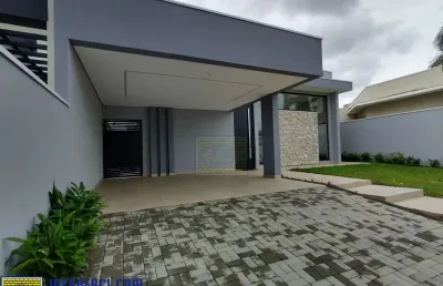 Casa / sobrado em condomínio no residencial nova holanda em holambra