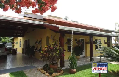 Casa / sobrado em condomínio no villa de holanda em holambra