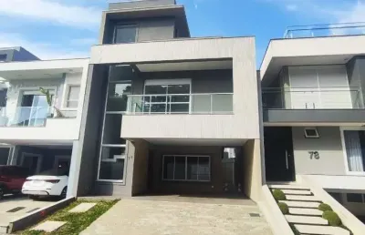 Casa a venda em uberaba, curitiba, condomínio boulevard privilége, a 500 metros da leonidas marques.