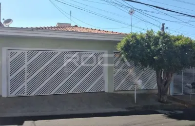 Casa com 3 quartos à venda na Rua Emílio Mário Ribas, 305, Parque Santa Felícia Jardim, São Carlos