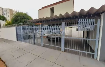 Casa com 3 quartos à venda na Alameda das Hortências, 63, Cidade Jardim, São Carlos