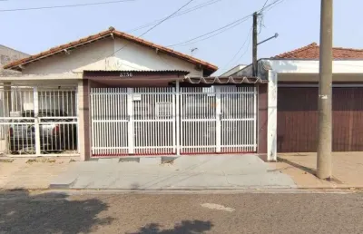 Casa com 2 quartos à venda na Rua Marechal Deodoro, 3736, Vila Faria, São Carlos
