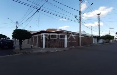 Casa com 3 quartos à venda na Rua Panamá, 10, Vila Brasília, São Carlos