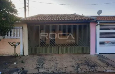 Casa padrão à venda em água vermelha com 3 dormitórios e 2 vagas de garagem cobertas