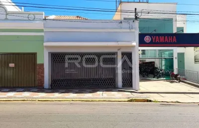 Casa à venda no centro de são carlos: 03 dormitórios e churrasqueira!
