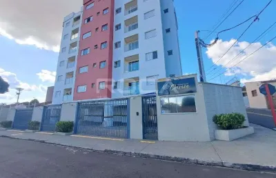Venda de apartamentos / padrão na cidade de são carlos