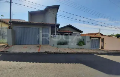 Linda casa padrão à venda e locação no centro de são carlos