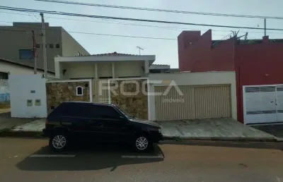 Casa com 3 quartos à venda na Rua Rui Barbosa, 575, Vila Monteiro (Gleba I), São Carlos