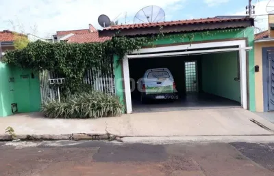 Casa padrão de 3 dormitórios com suíte na vila prado, são carlos