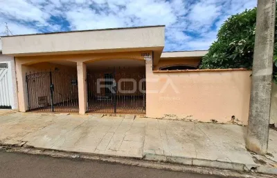 Casa com 3 quartos à venda na Rua Treze de Maio, 2858, Jardim São Carlos, São Carlos