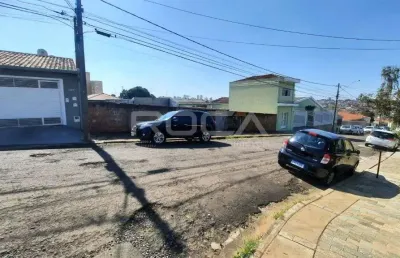 Terreno à venda na Rua Antônio Pirolla, Vila Alpes, São Carlos