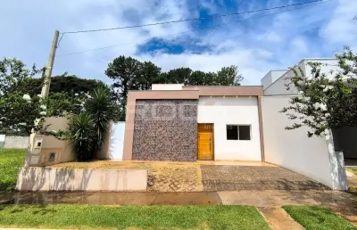 Casa à venda e locação em faixa azul, são carlos: 03 dormitórios, armários, 2 garagens.