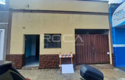 Linda casa padrão com 2 dormitórios na vila prado, são carlos