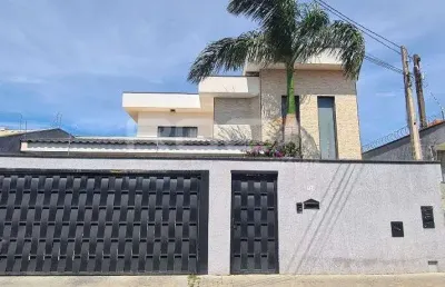 Casa padrão à venda na vila brasília, são carlos: 3 dormitórios, churrasqueira e mais!