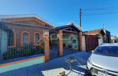 Casa moderna e aconchegante no jardim cruzeiro do sul, são carlos